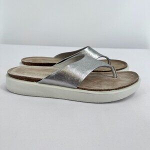 ECCO Corksphere Sandal Thong Size 41 US 10 in Silver Summer Travel Everyday